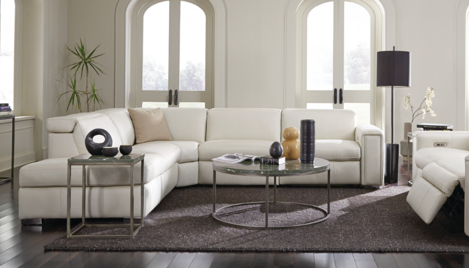 Sectional vs. Sofa: Which is Best for Your Living Room? 