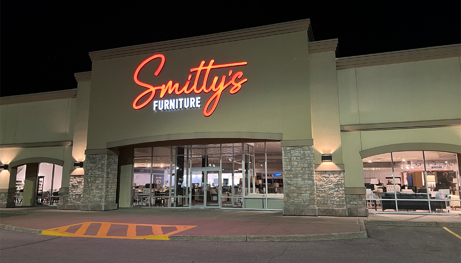 Behind the Scenes: The Smitty's Red Carpet Delivery Experience